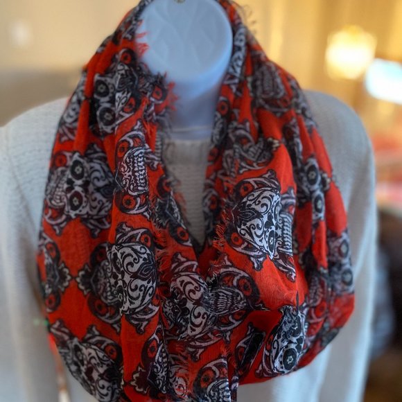 DAY OF THE DEAD, INFINITY SCARF - Picture 3 of 3